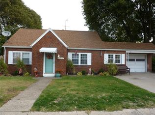 3125 Zuck Rd, Erie, PA 16506