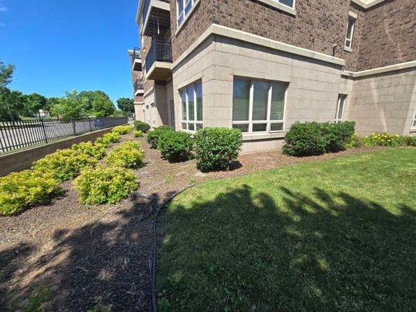 2730 W Lisbon Ave APT 201