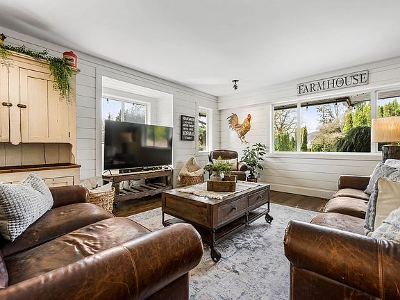 2nd image of 2284 Ashton Rd