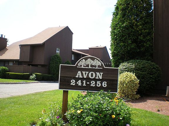 3rd image of 249 Kingsberry Dr #249