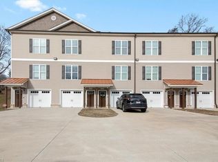 603 Riverside Dr, Mount Airy, NC 27030