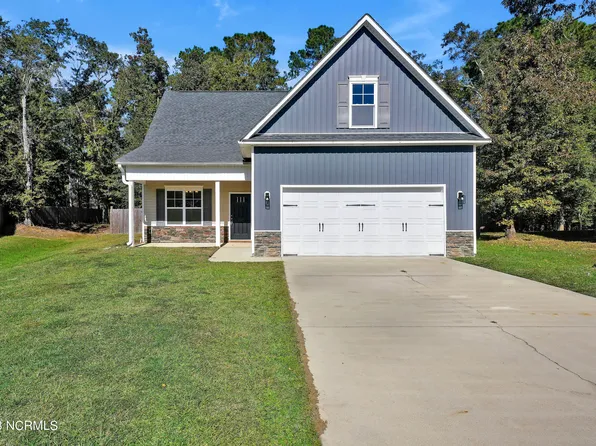 49 Feather Lane, Rocky Point, NC 28457