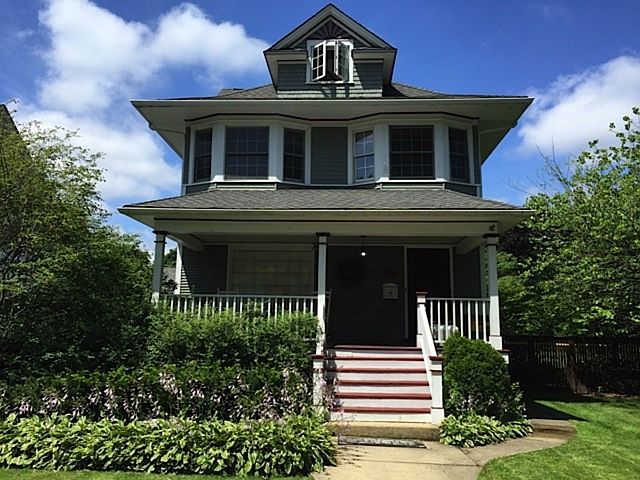 1st image of 620 Bonnie Brae Pl