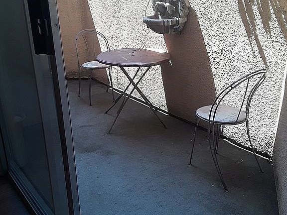 5th image of 4152 Whitsett Ave #206