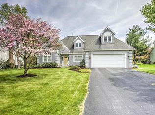 59 Cypress Dr, Leola, PA