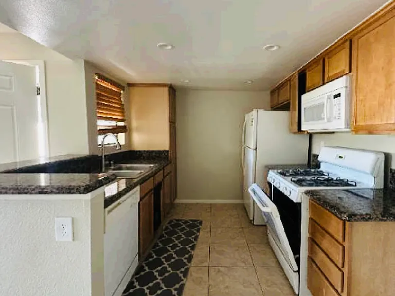 1337 Massachusetts Ave — Photo 13