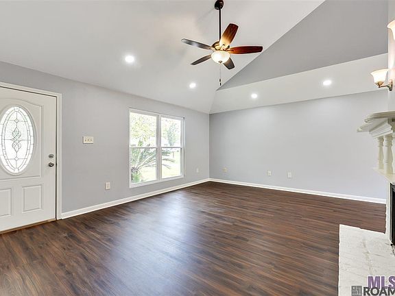3rd image of 2213 General Adams Ave