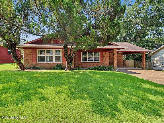 2nd image of 15301 Government St