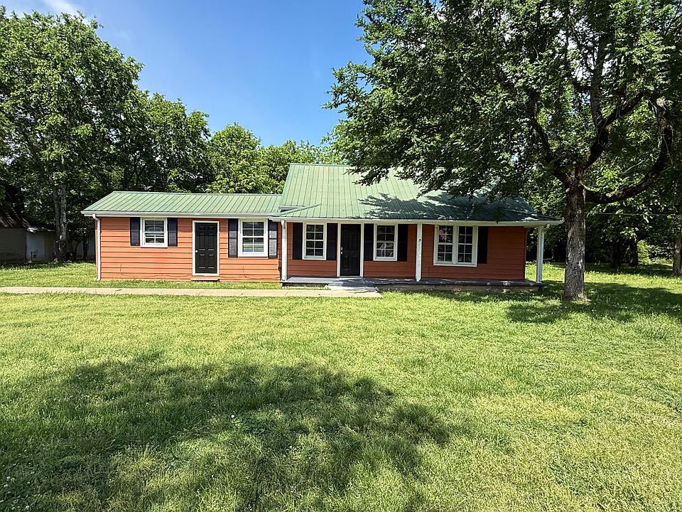 1st image of 1397 Twin Oak Dr