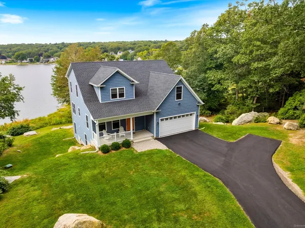 100 Susan Lane, Groton, CT 06355