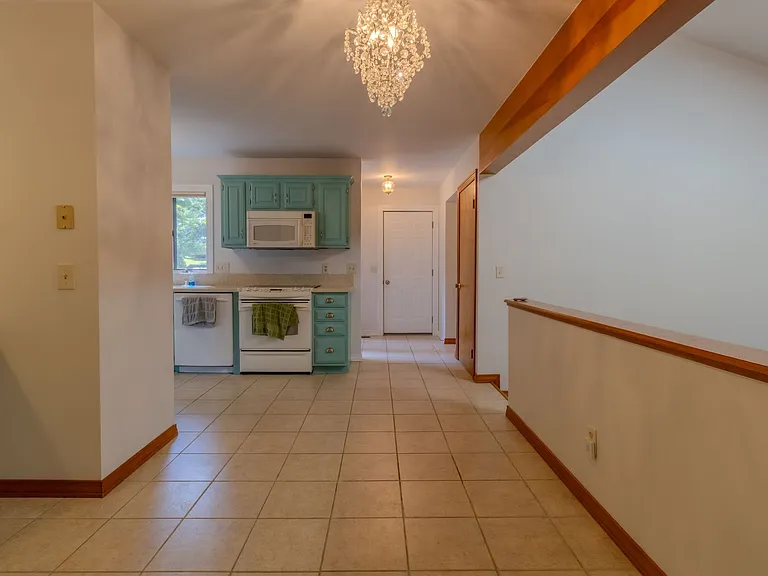 4015 Holiday North Ct — Photo 11