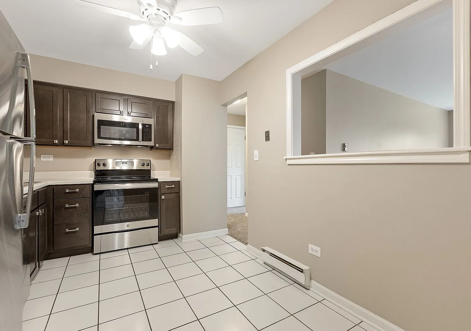 Villa Garden Apartments on Villa Avenue in Villa Park — Photo 4