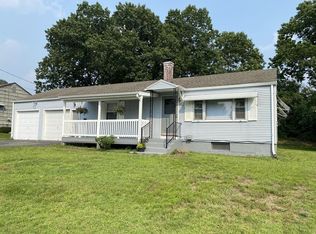 123 Mandalay Rd, Chicopee, MA 01020