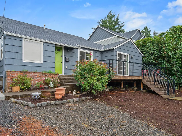 6718 SW 36th Ave — Photo 21