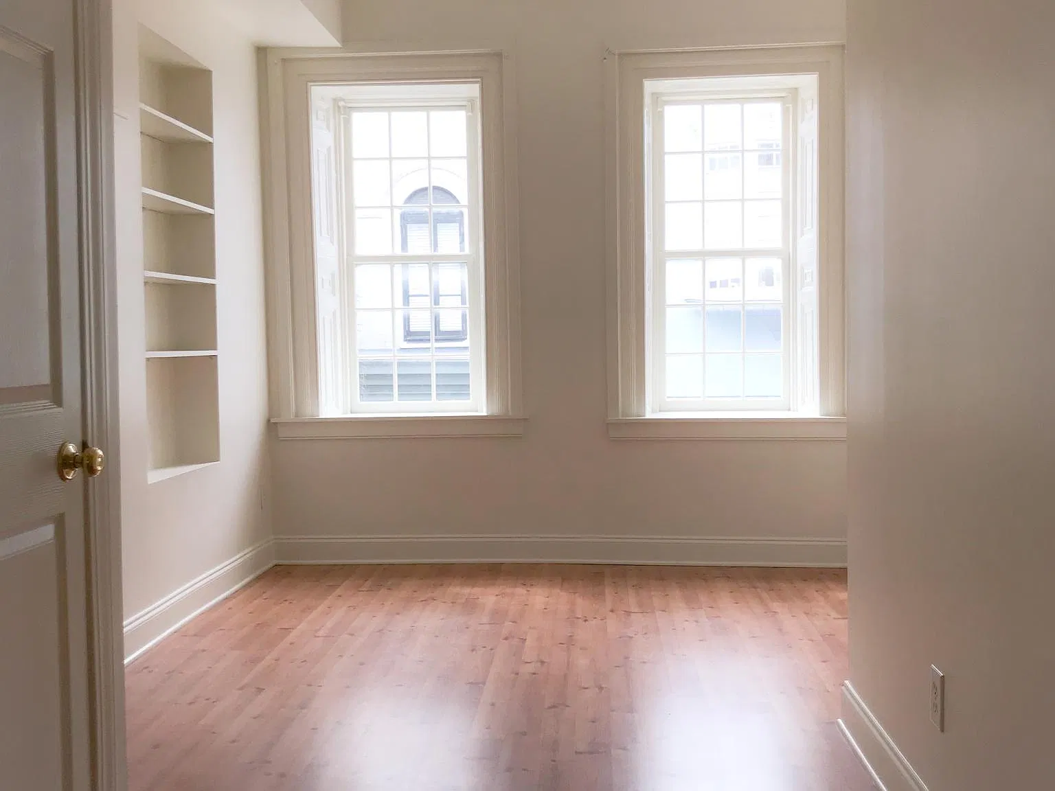 338 King St — Photo 4