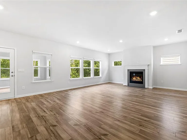 5021 Silver Canoe Way — Photo 14