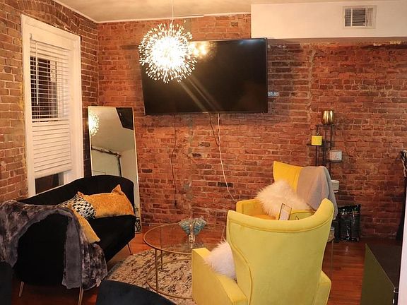 3rd image of 37 Harmon St APT 3