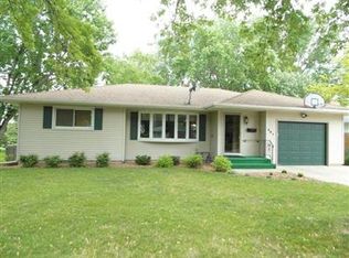 621 Hillcrest Ave, Owatonna, MN 55060