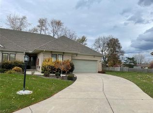 7150 Salem Crossing Pl, Englewood, OH