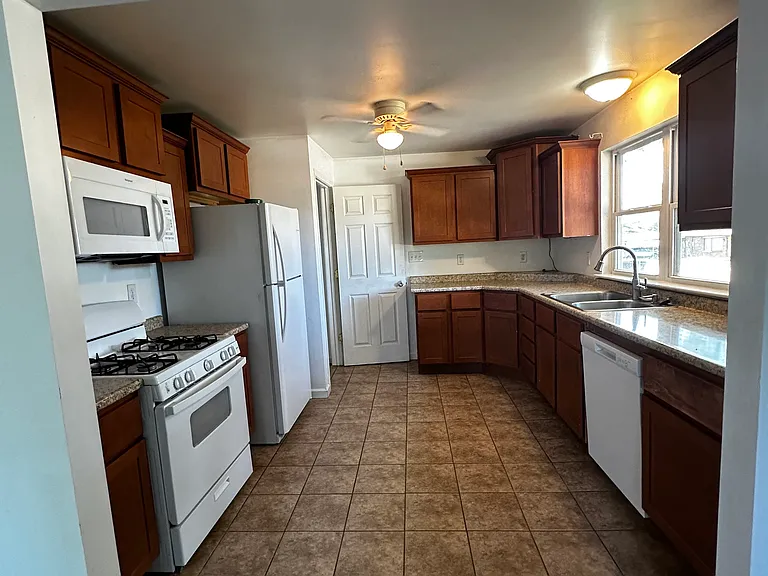 301 Old State Rd S — Photo 5