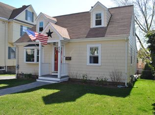436 Lebanon St, Melrose, MA 02176