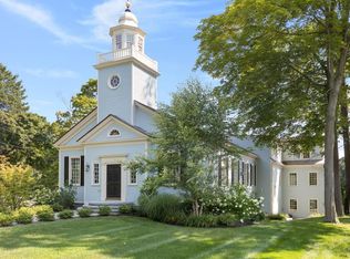 386 Main St, Hingham, MA 02043