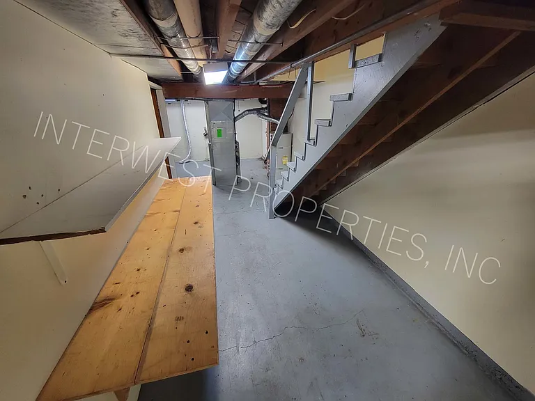 7924 SE Woodstock Blvd — Photo 18