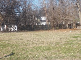 223 E Yerby St, Marshall, MO 65340