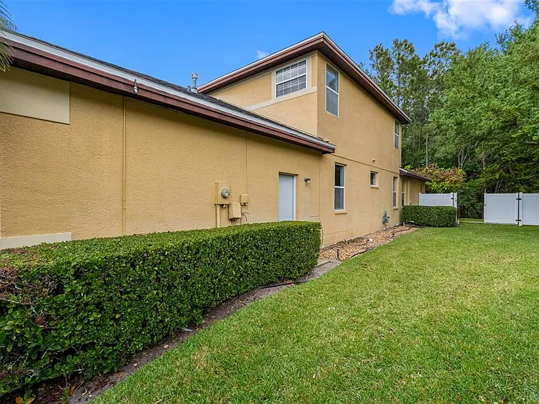 16750 Ivy Lake Dr — Photo 3