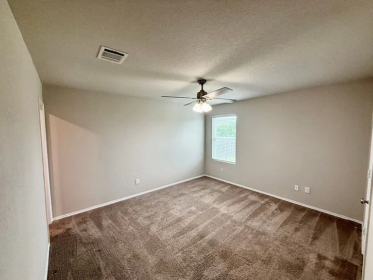 10310 Waverunner — Photo 19