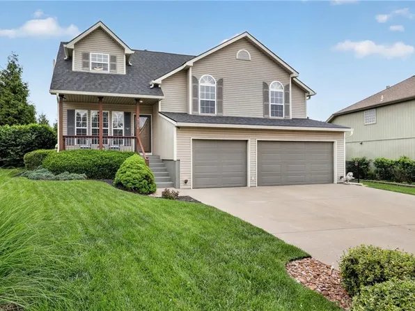 4728 NW 92nd St, Kansas City, MO 64154
