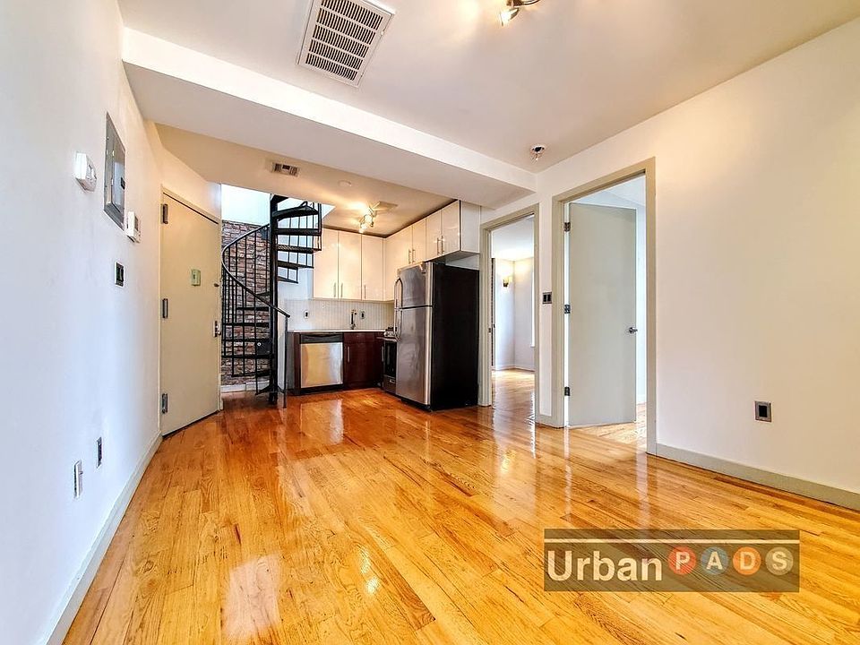 1st image of 179 Putnam Ave #3R1
