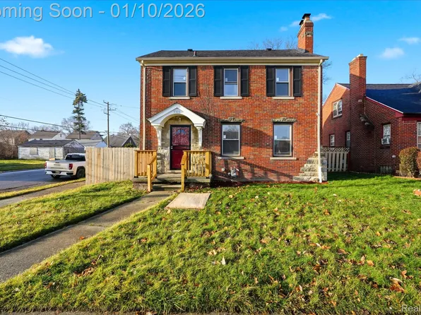 5903 Chatsworth St, Detroit, MI 48224