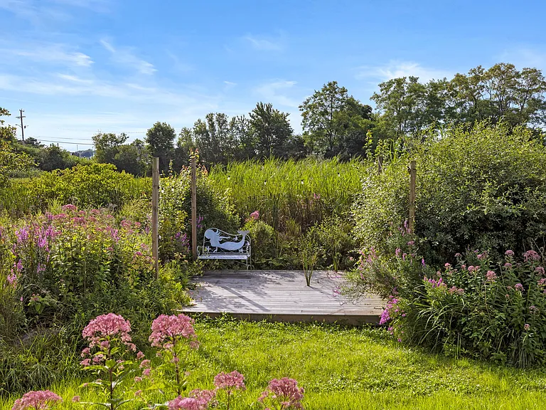 Private meditation patio
