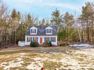 6 Geordie Ln, Hubbardston, MA 01452