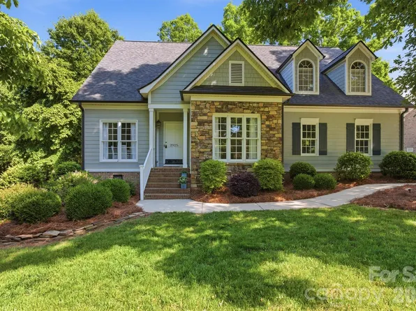 2925 Arbor Knl, Concord, NC 28025