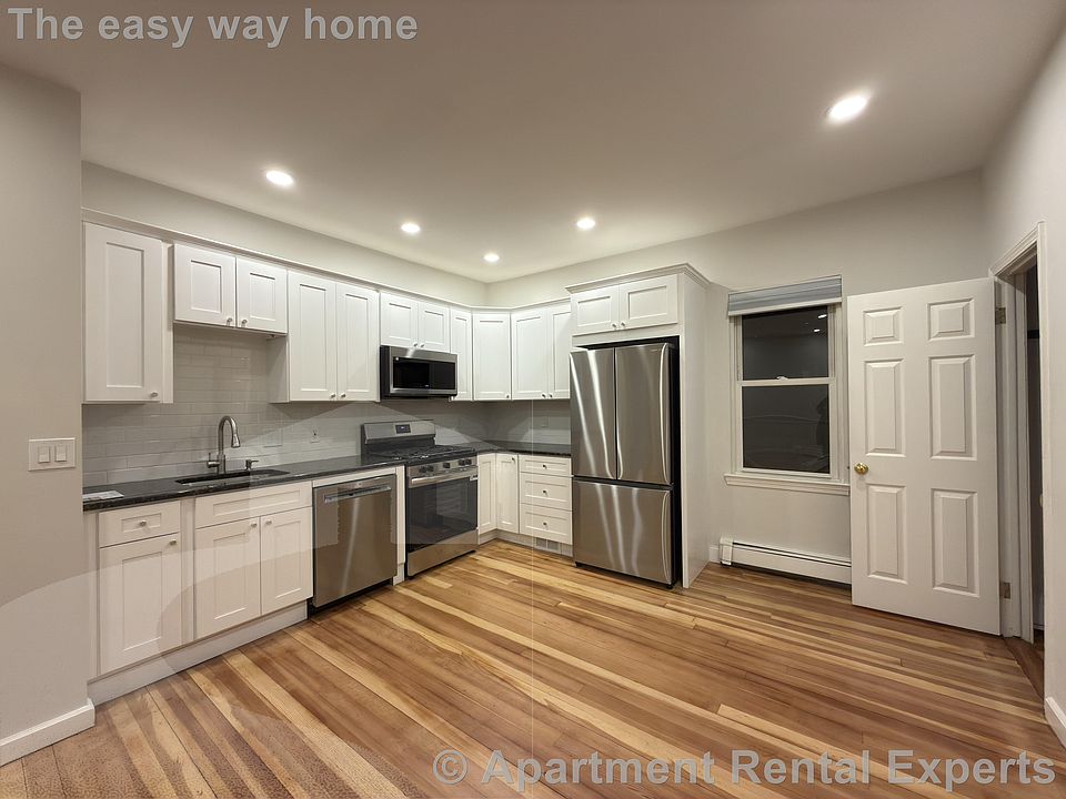 1st image of 185 Putnam Ave #2