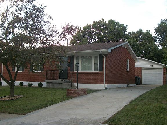 2nd image of 1923 Marietta Dr