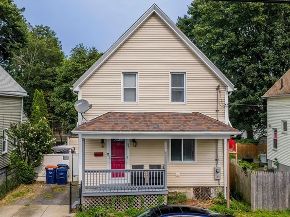 82 Pierce St, New Bedford, MA 02740