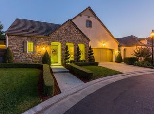 18 W Lester Ave, Clovis, CA