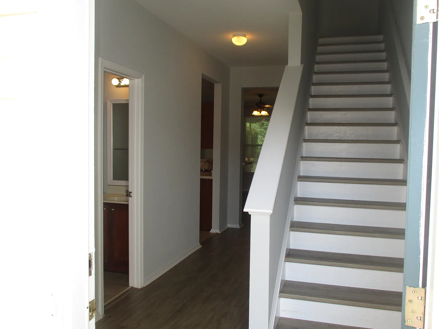 3 bed, 1550 sqft, $1,600 — Photo 4