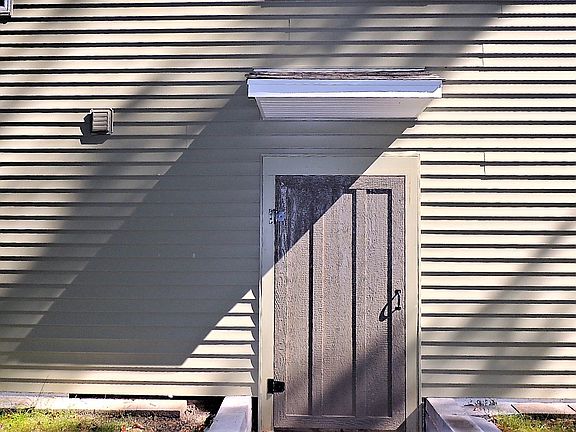 4th image of 65 Haviland Ave
