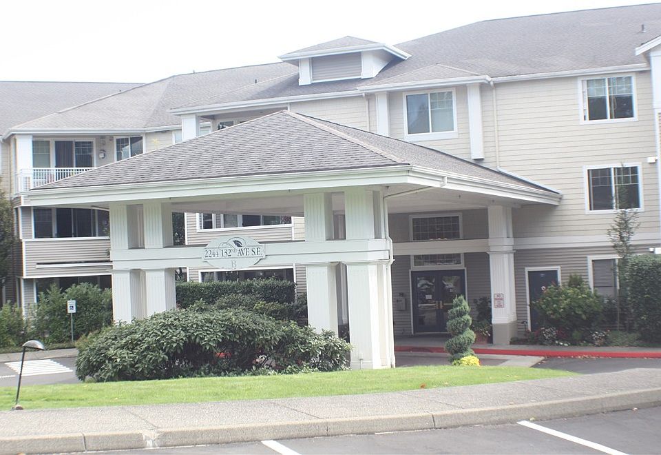 1st image of 2244 132nd Ave SE APT B102