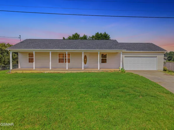 1406 Serene View Dr, Sevierville, TN 37876