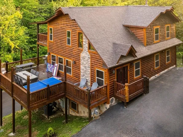 2359 Alpine Village Way, Pigeon Forge, TN 37863
