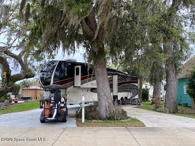 1st image of 2591 Frontier Dr #327