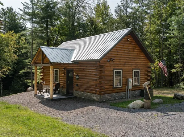 6150 S Chases Lake Rd, Glenfield, NY 13343