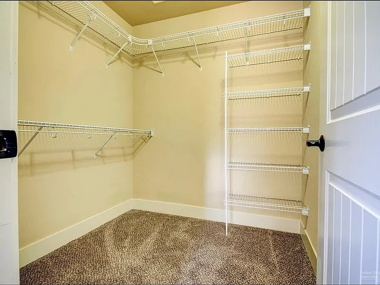 62995 Fresca St — Photo 21