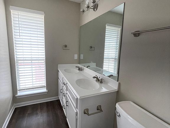 5th image of 1155 Lovett St