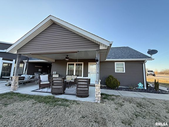 2nd image of 75 Bedrock Rdg #B